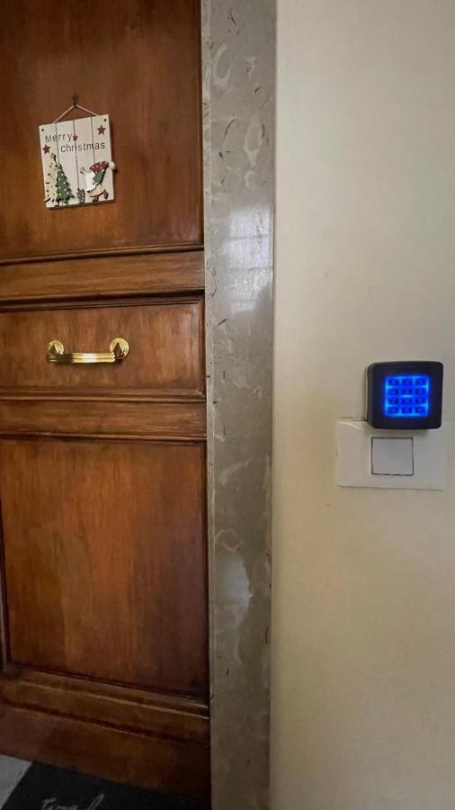 Guest House Kinga Cavour Florence Extérieur photo
